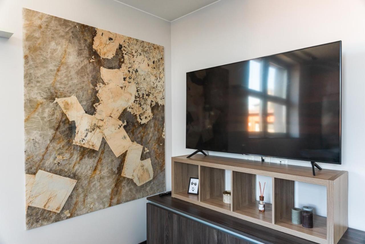 Moderno Bilocale 64Mq Con Parcheggio E Palestra Apartment Milan Exterior photo